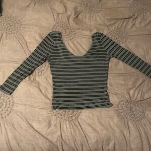 Striped express cropped 3/4 tee size medium